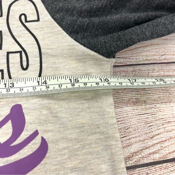 Los Angeles Lakers Women's Cream Layline Raglan Tri-Blend Long Sleeve T-Shirt - Picture 7 of 8